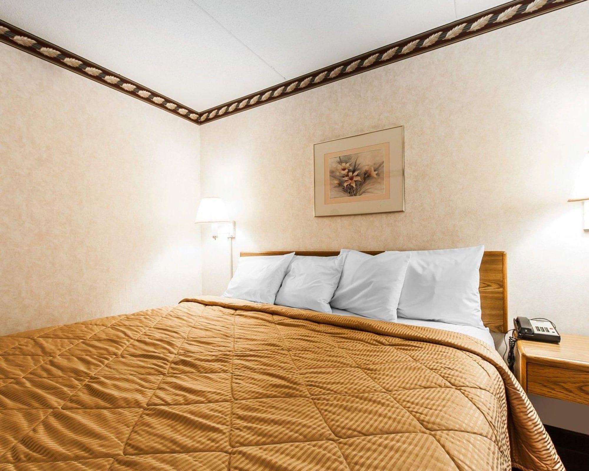 Rodeway Inn Світвотер Екстер'єр фото