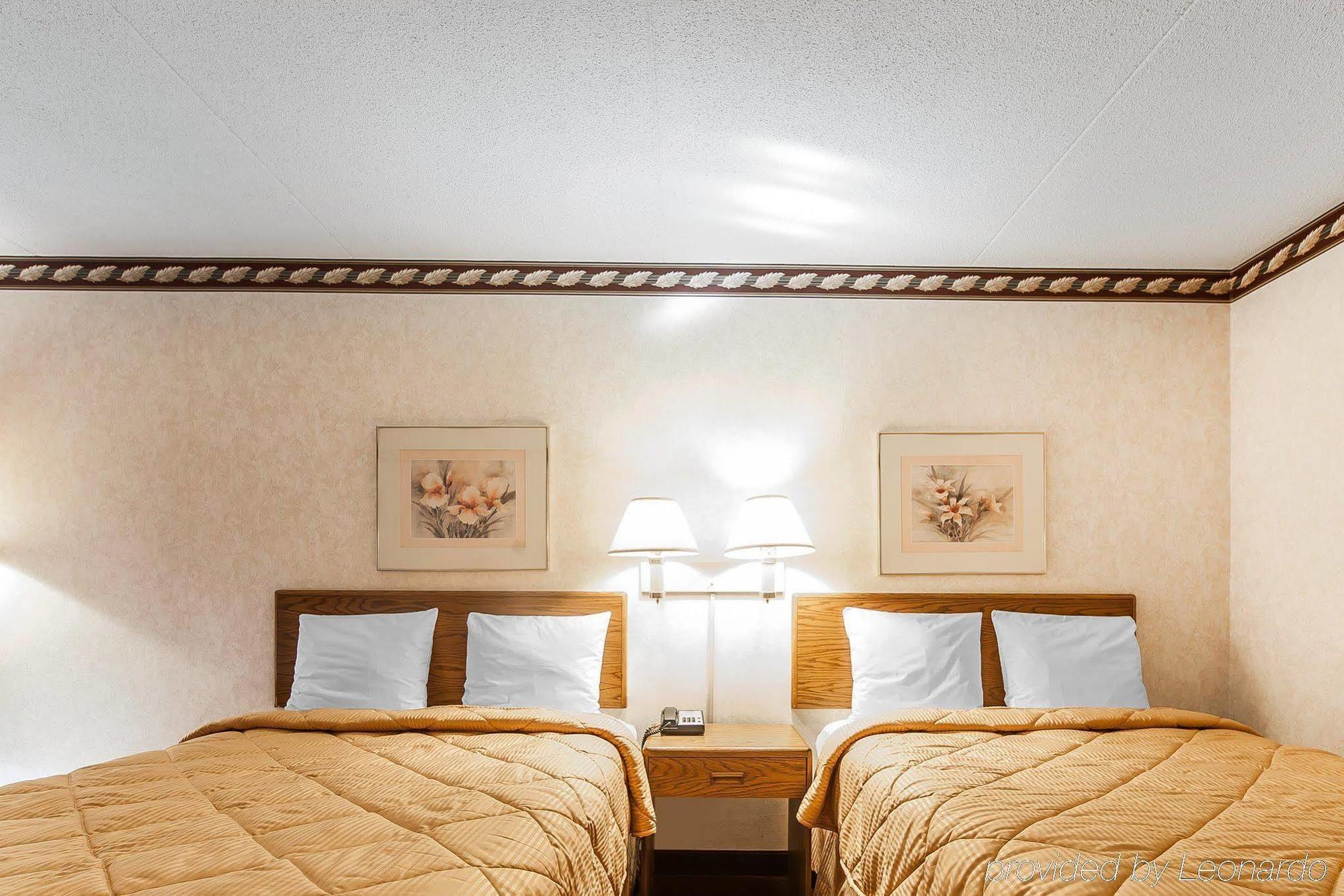 Rodeway Inn Світвотер Екстер'єр фото